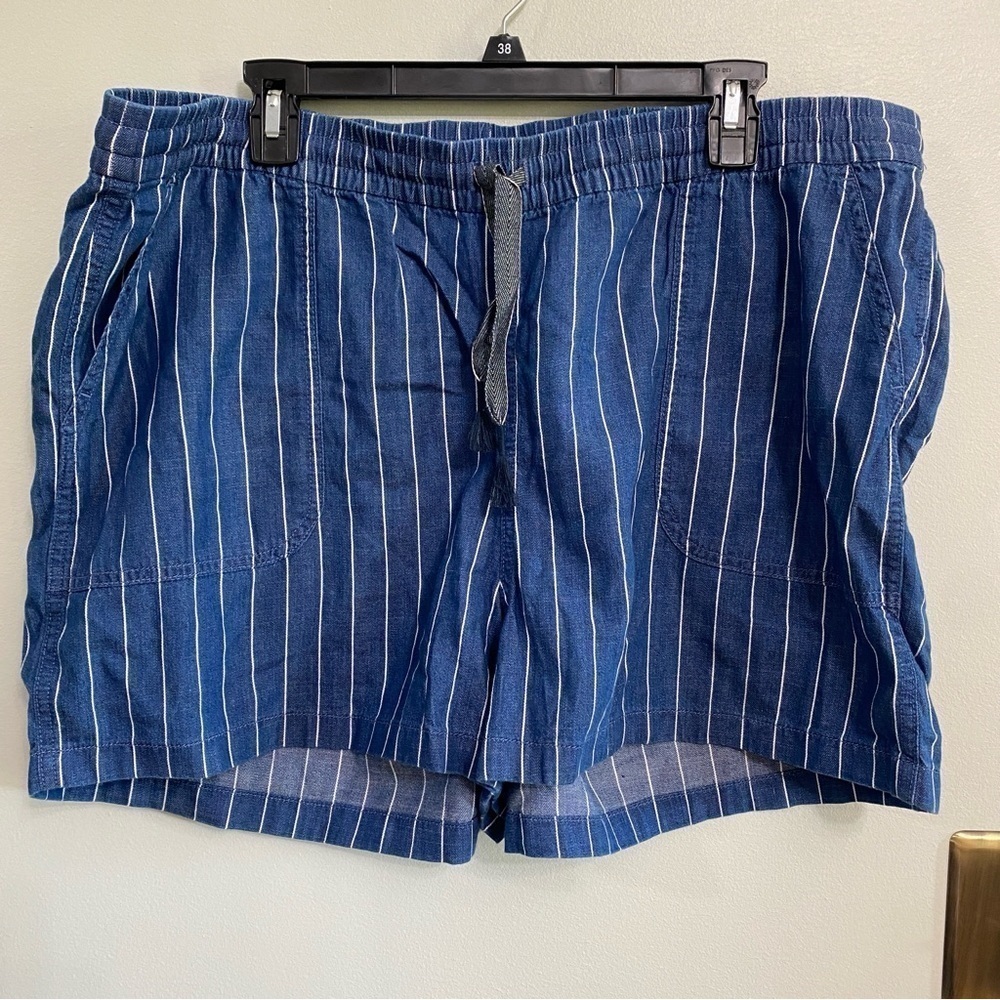 J. Crew blue stripe drawstring shorts size XXL